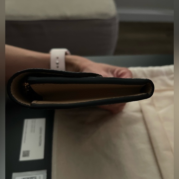 Emilie Wallet - Monogram Empreinte Leather
Black - Picture 7 of 15